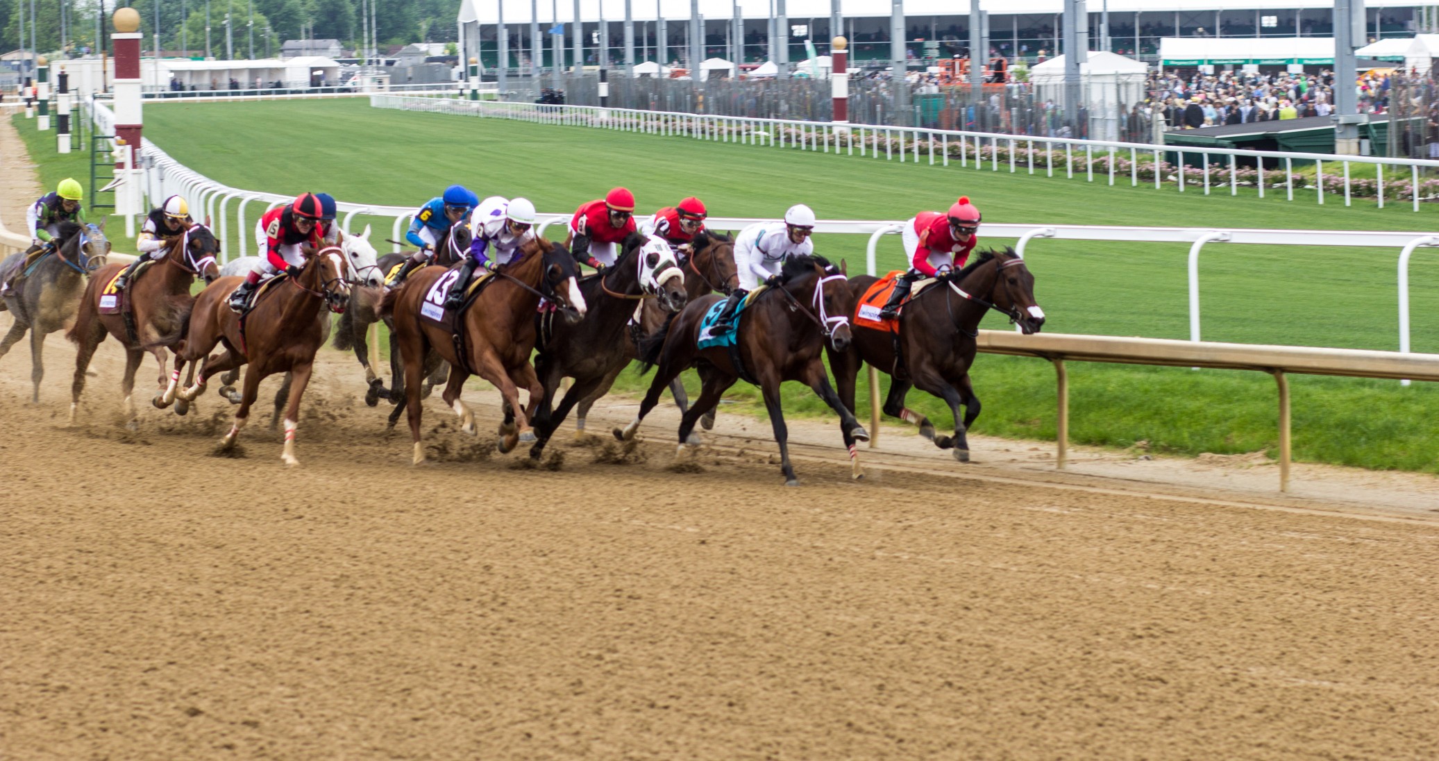Heading to the Kentucky Derby? Here's What To Expect from the Weather